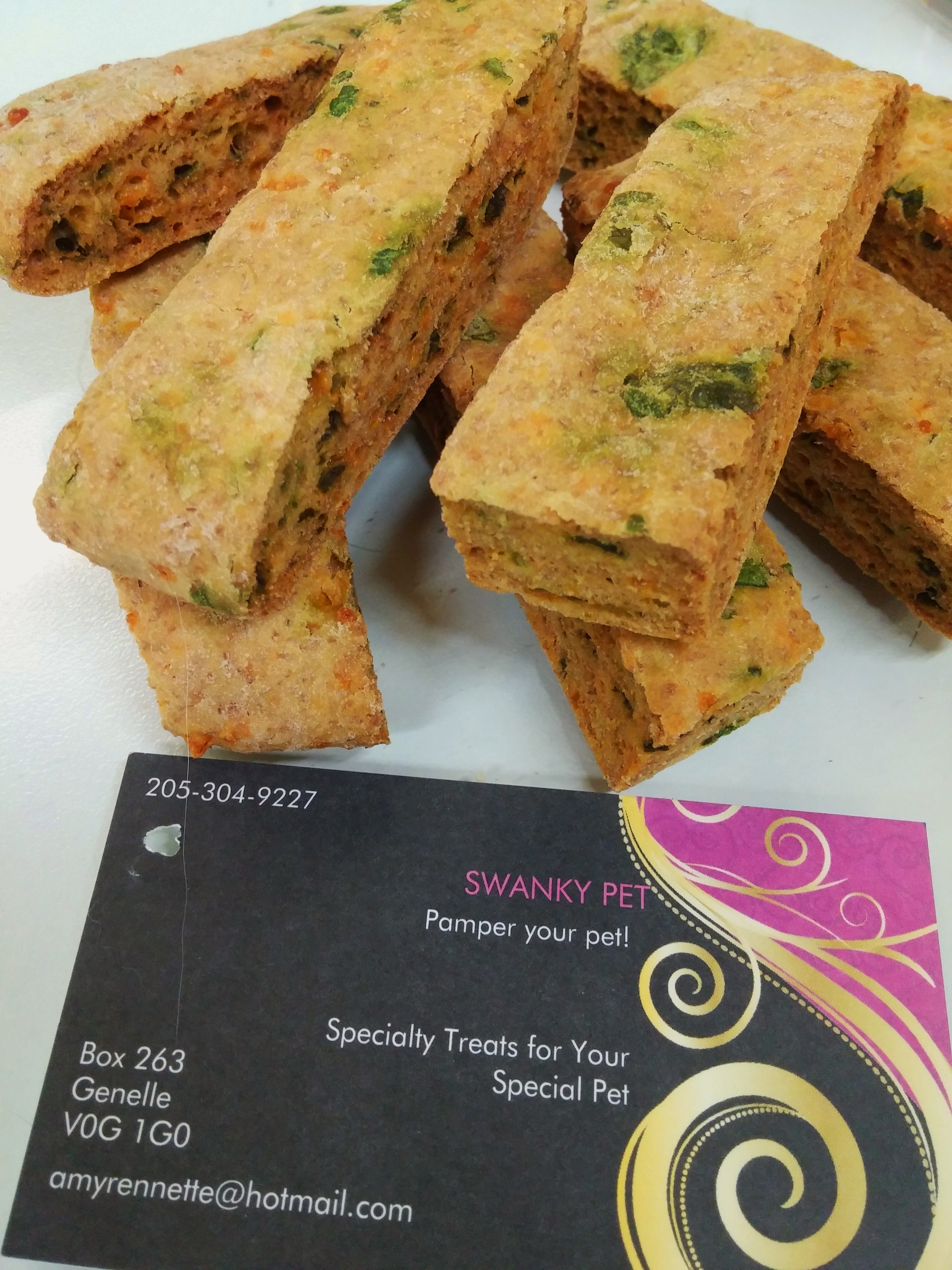 New Locally Made Product: Cheddar and Spinach Barkscotti